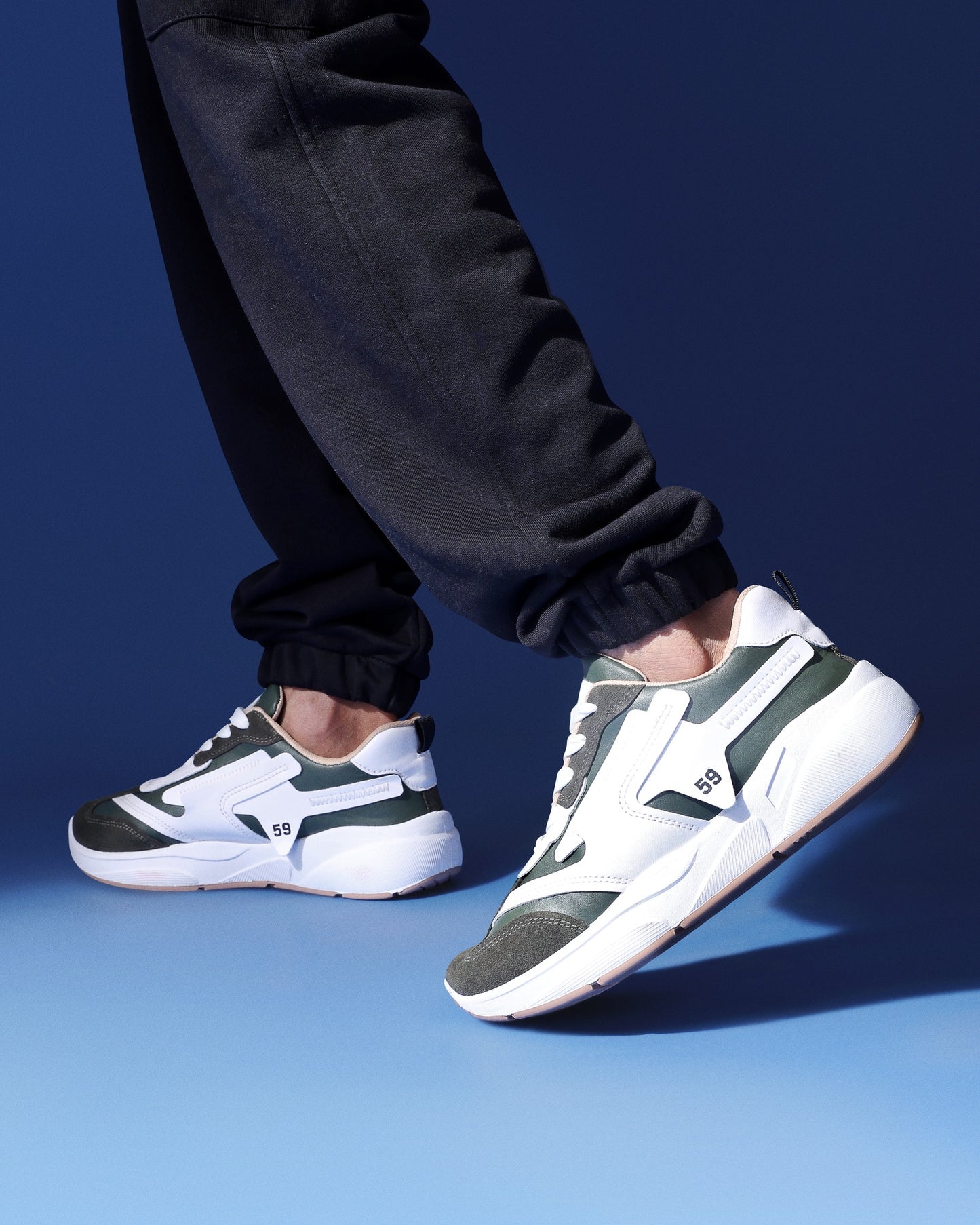 سنيكرز جديد من تيستا تورو – ستايل جريء وراحة لا مثيل لها! s2