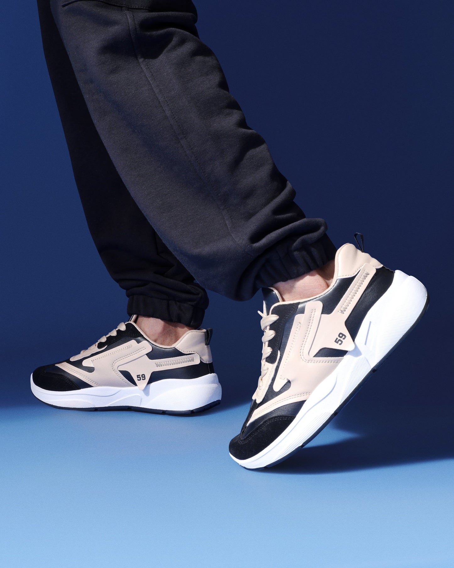 سنيكرز جديد من تيستا تورو – ستايل جريء وراحة لا مثيل لها! s2