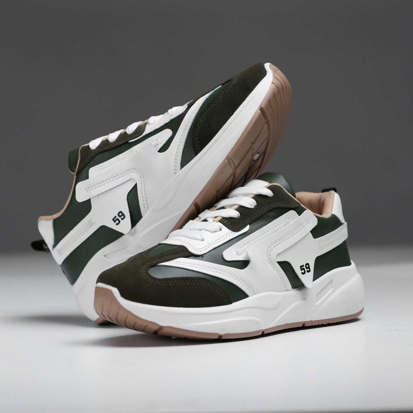 سنيكرز جديد من تيستا تورو – ستايل جريء وراحة لا مثيل لها! s2