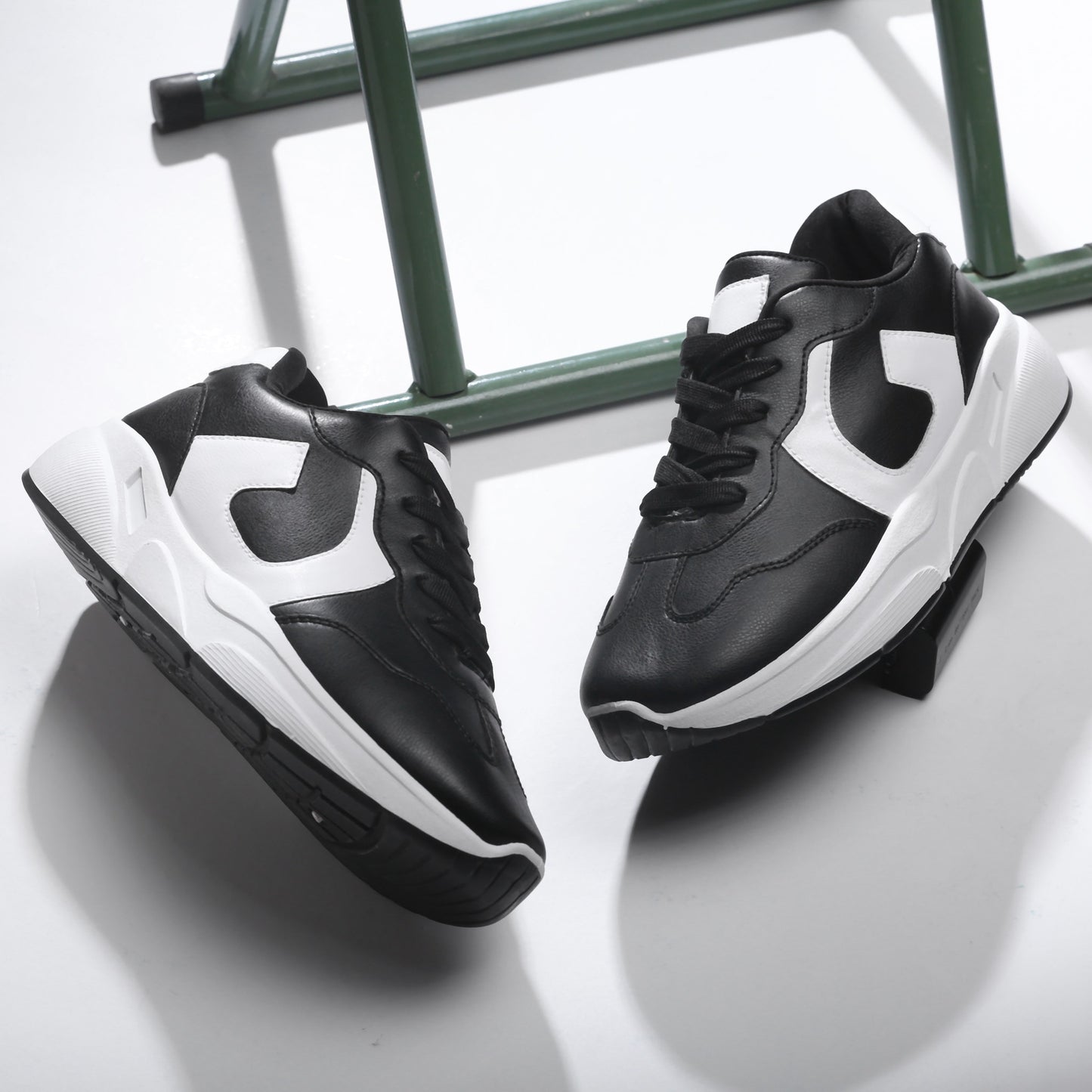 سنيكرز رجالي كاجوال رياضي من تيستا تورو – جودة عالية وسعر مميز | Testa Toro Premium Sneakers S4