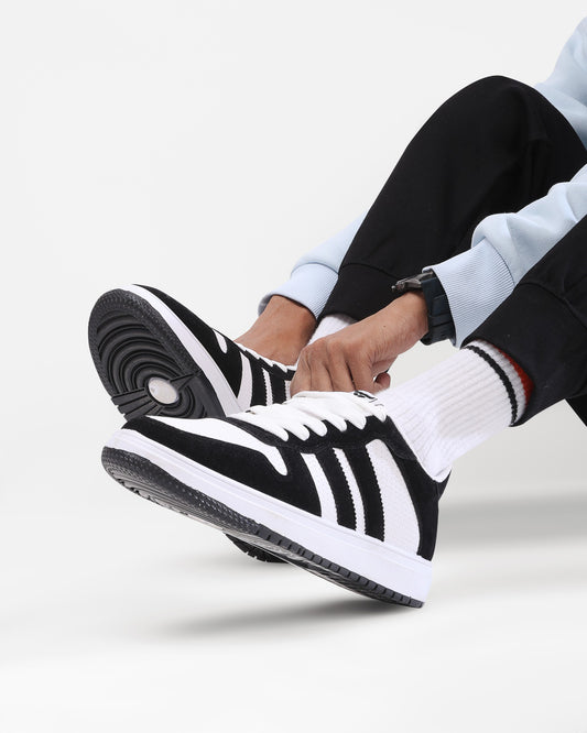 حذاء من الفئة الفاخرة بأساس من جلد الفورميلا مطعم بجلود مدبوغة الوجهين دبل فيس من تيستا تورو x13