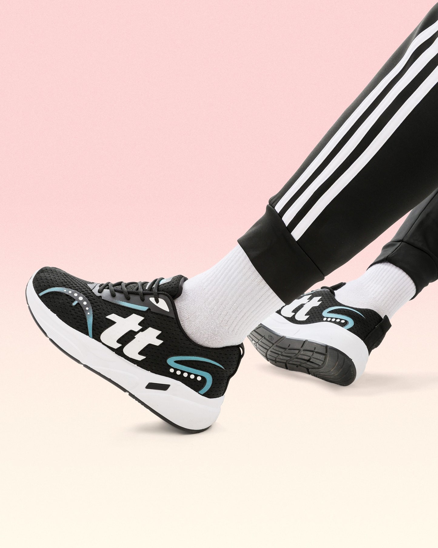 Testa Toro Runner A1 – خفّة Air-Mesh وراحة TTR لليوم من أوله لآخره