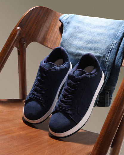 كلاسيك سنيكرز بخامة سويد شمواه الفاخرة سهلة التنظيف M3