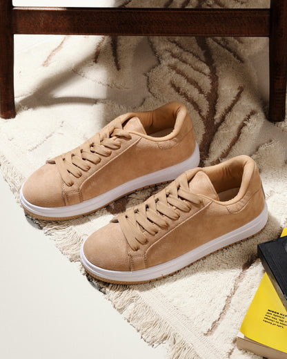 كلاسيك سنيكرز بخامة سويد شمواه الفاخرة سهلة التنظيف M3