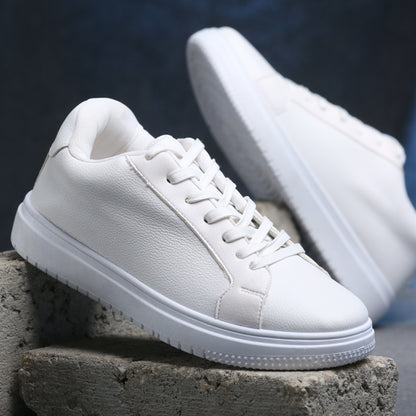 سنيكرز كلاسيك جلد | ستايل بسيط ينفع مع كل اللبس M4