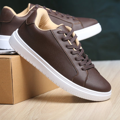 سنيكرز كلاسيك جلد | ستايل بسيط ينفع مع كل اللبس M4