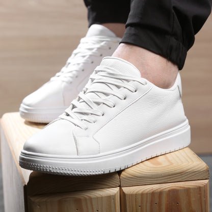 سنيكرز كلاسيك جلد | ستايل بسيط ينفع مع كل اللبس M4