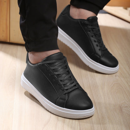 سنيكرز كلاسيك جلد | ستايل بسيط ينفع مع كل اللبس M4