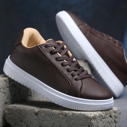 سنيكرز كلاسيك جلد | ستايل بسيط ينفع مع كل اللبس M4