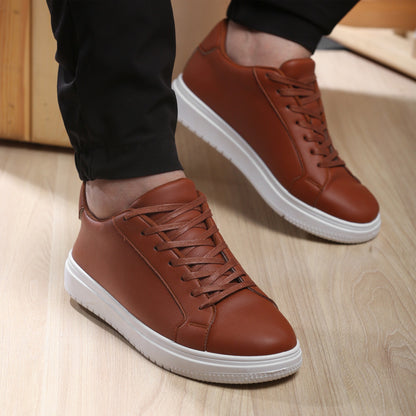 سنيكرز كلاسيك جلد | ستايل بسيط ينفع مع كل اللبس M4