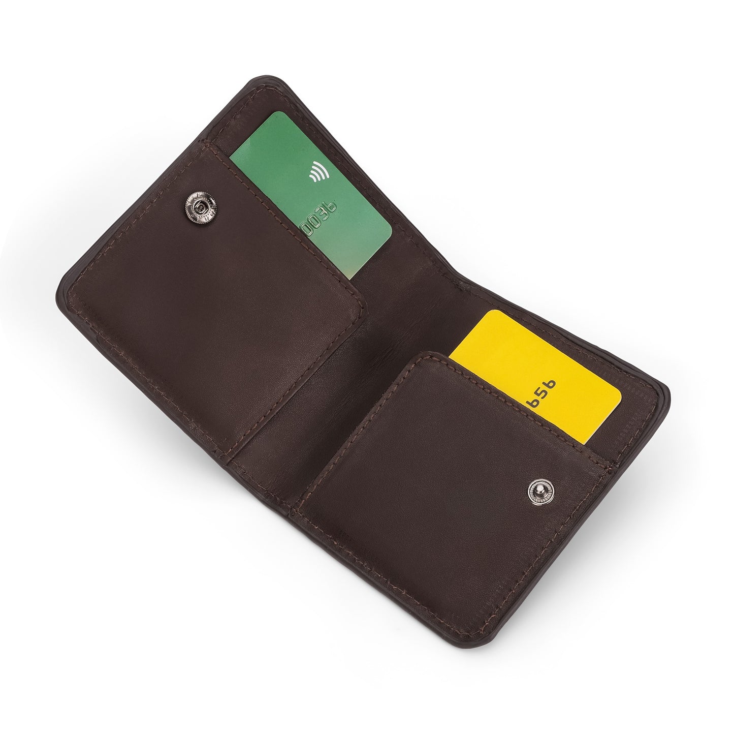 محفظة كروت فخمة بخياطة قوية وشعار محفور – سناب لوك W16