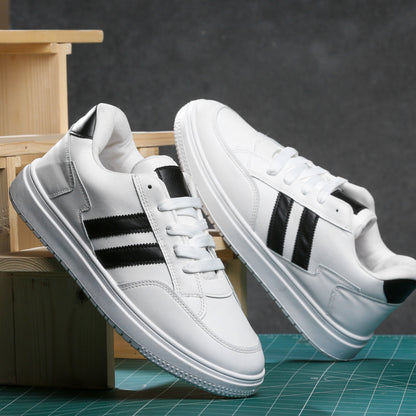 سنيكرز كاجوال ستريت جلد صناعي بريميوم – أسود/أبيض M5