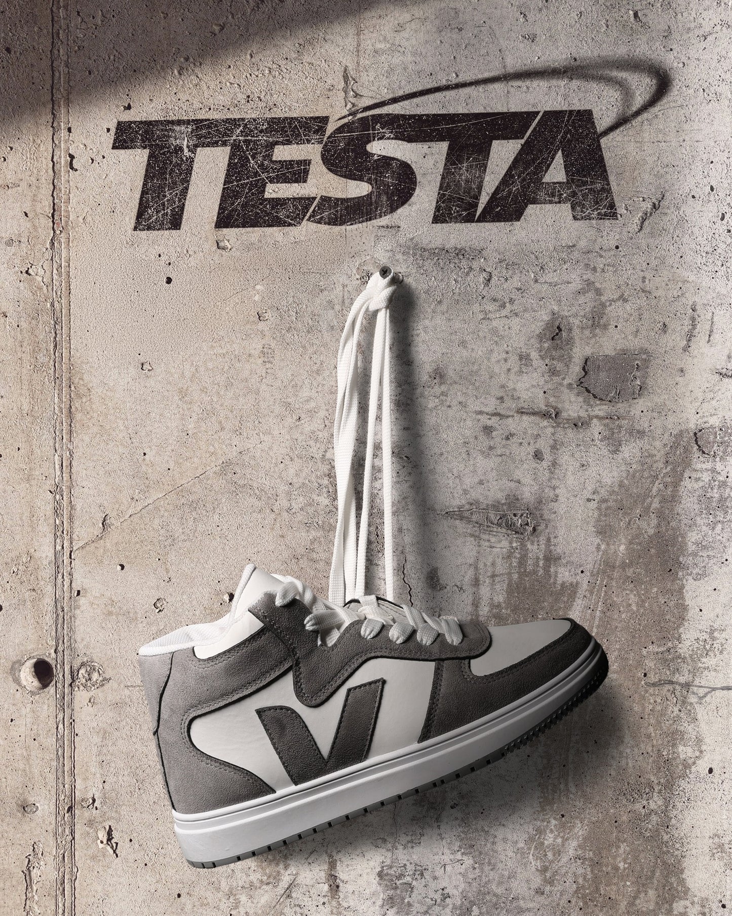 هاف كاجوال جلدي مع تطعميات جلد سويد ولمسات فخمة M6