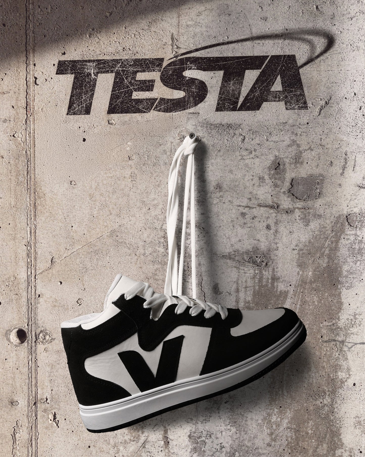 هاف كاجوال جلدي مع تطعميات جلد سويد ولمسات فخمة M6